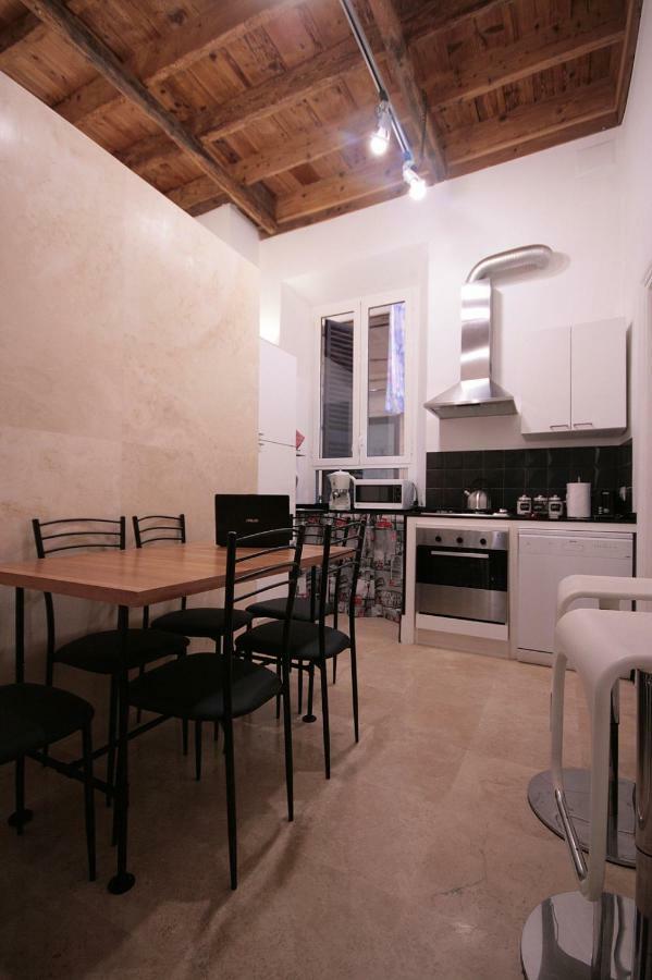 Trastevere 3 Bedrooms 로마 외부 사진